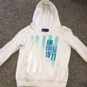American Eagle- medium quarter length sweatshirt
